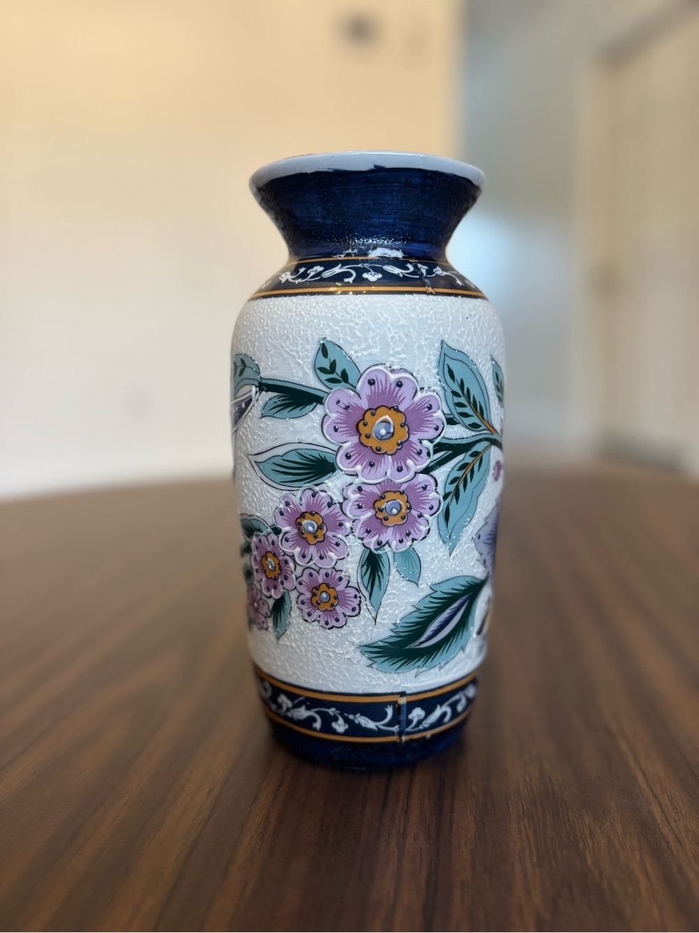 Vintage Japanese Moriage Textured Hand Painted Floral Feather Vase Jar 8"